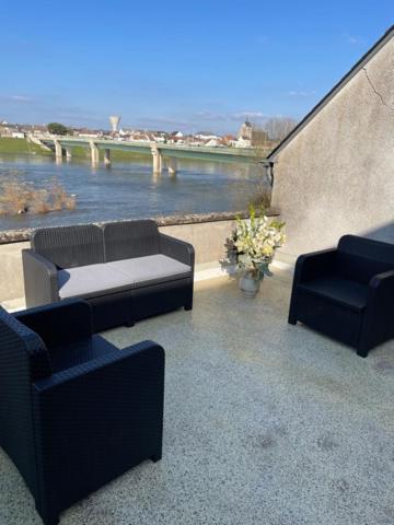 Bed and Breakfast Evasion De Loire Jargeau Exterior foto
